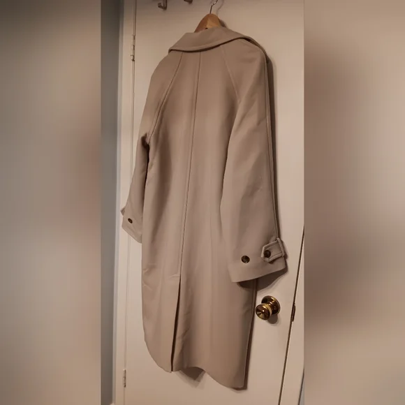 RW&CO. Classic Beige Coat - Picture 4 of 5